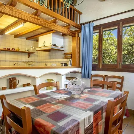 Traditional Near For 4 People By Renthousing Semesterbostad